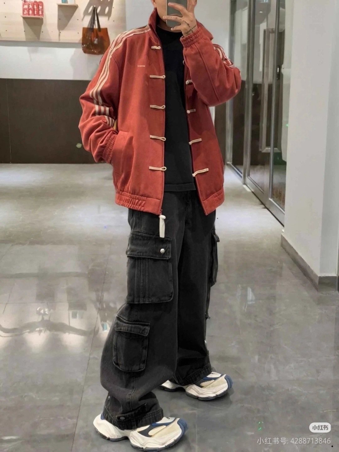 GG82-1-GG82-9  Adidas gallery