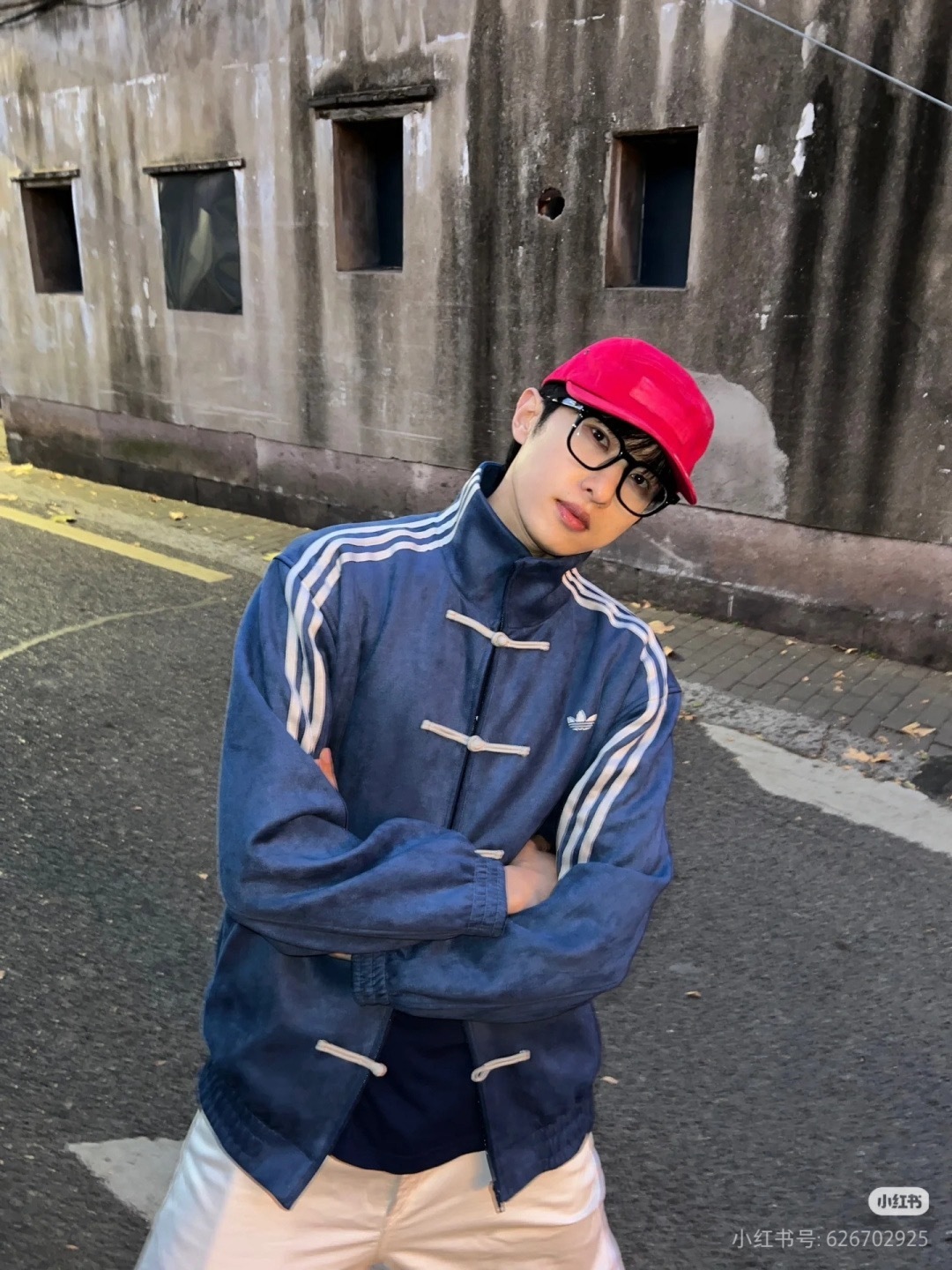 GG82-1-GG82-9  Adidas gallery