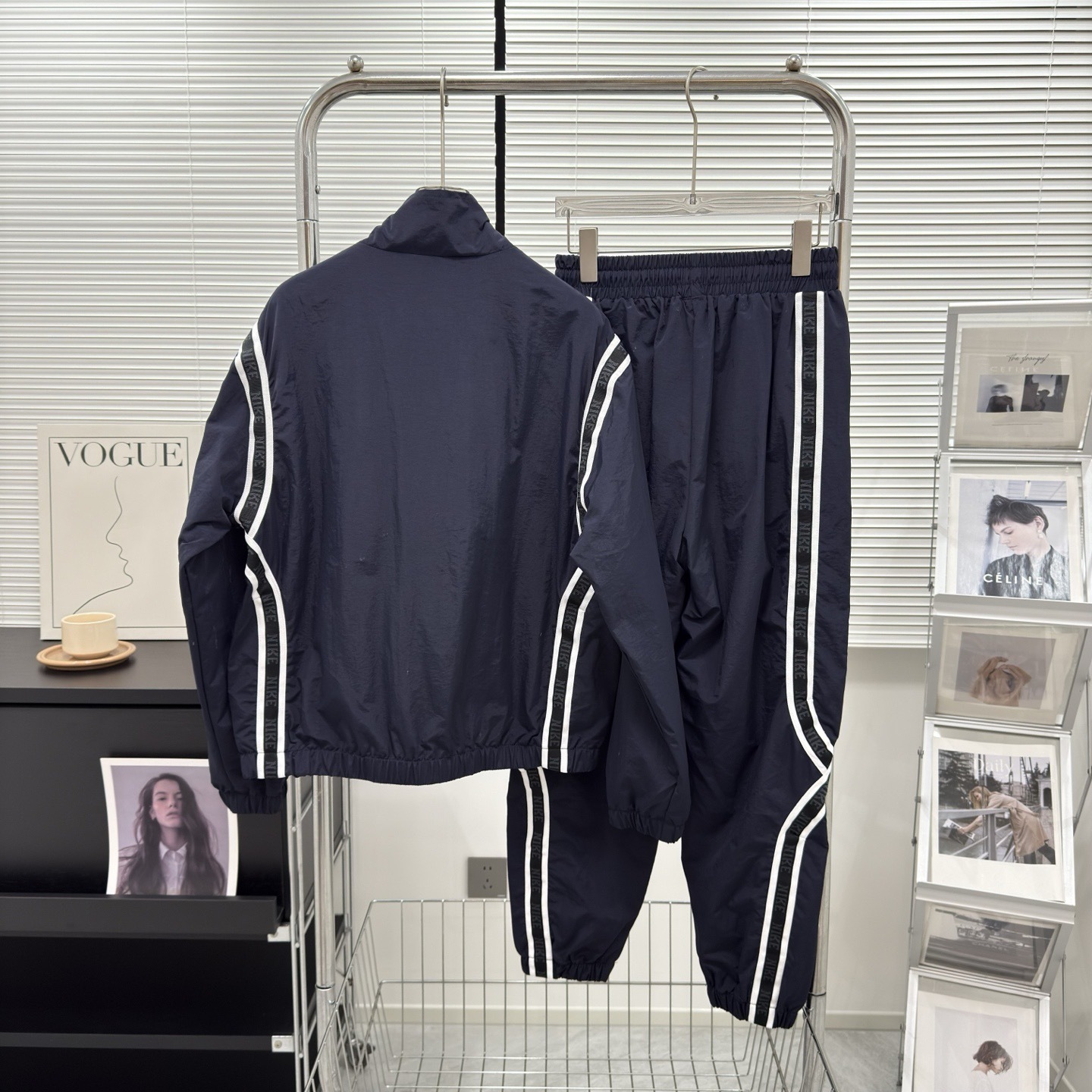 GG85-1-GG85-2  NIKE  suit gallery