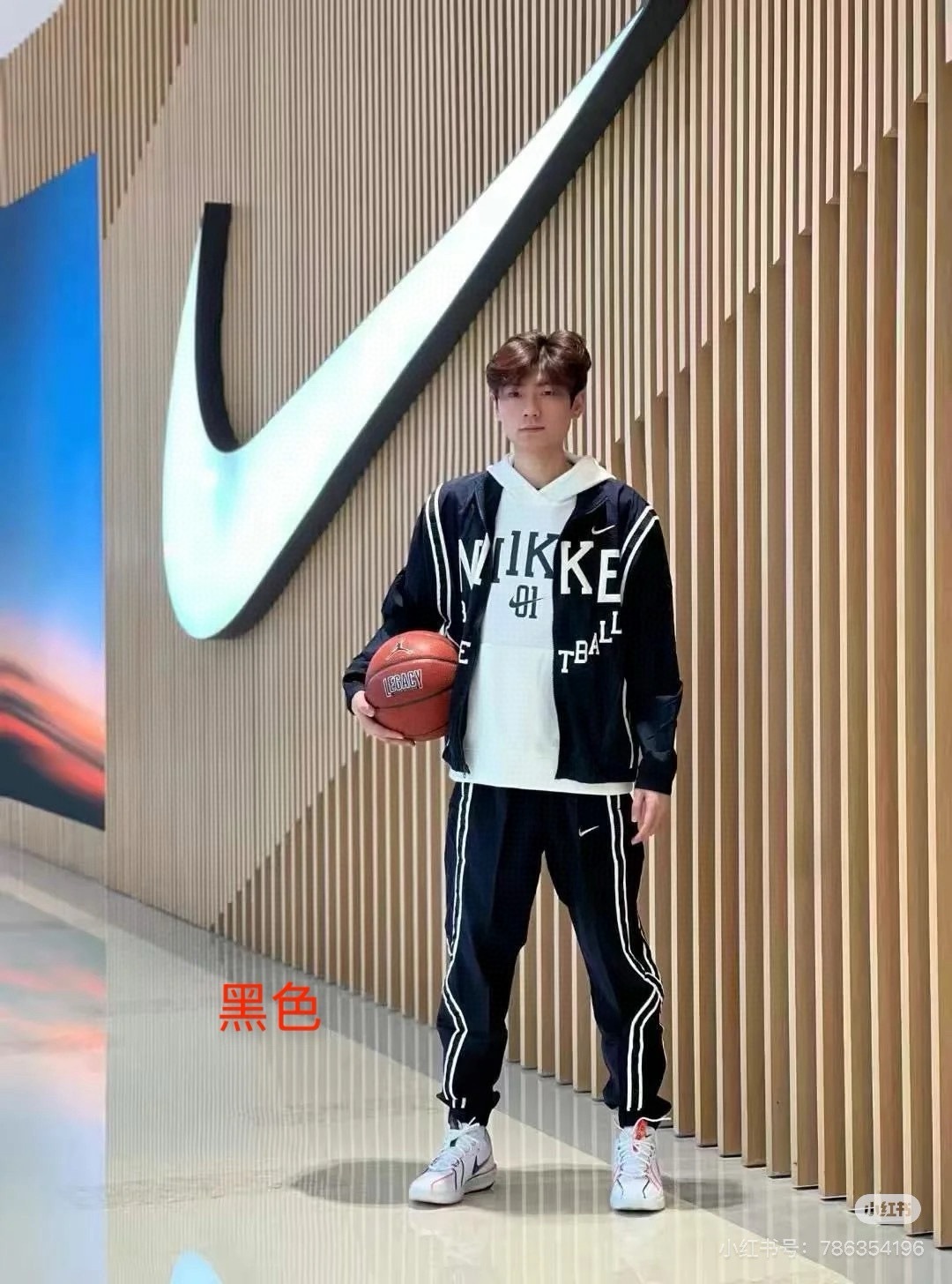 GG85-1-GG85-2  NIKE  suit gallery