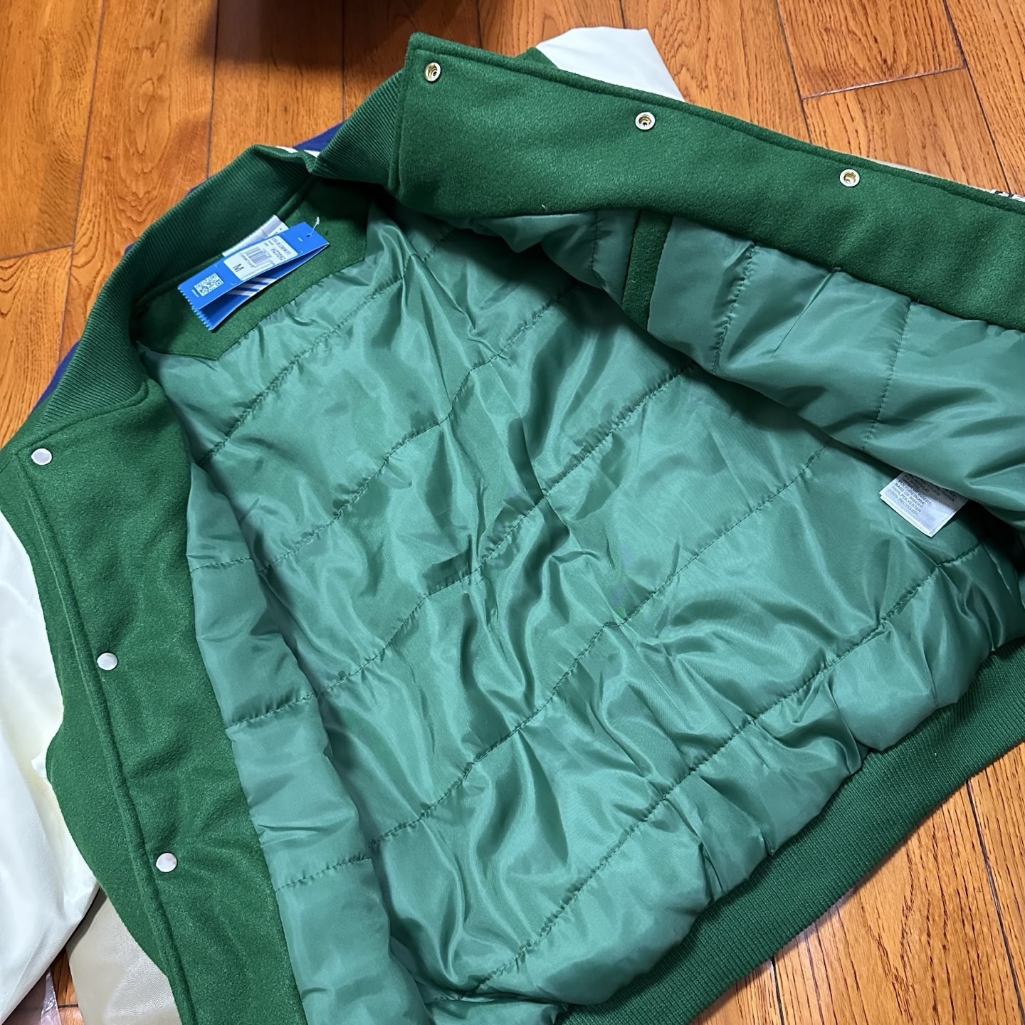 GG86-1-GG86-2  Adidas gallery