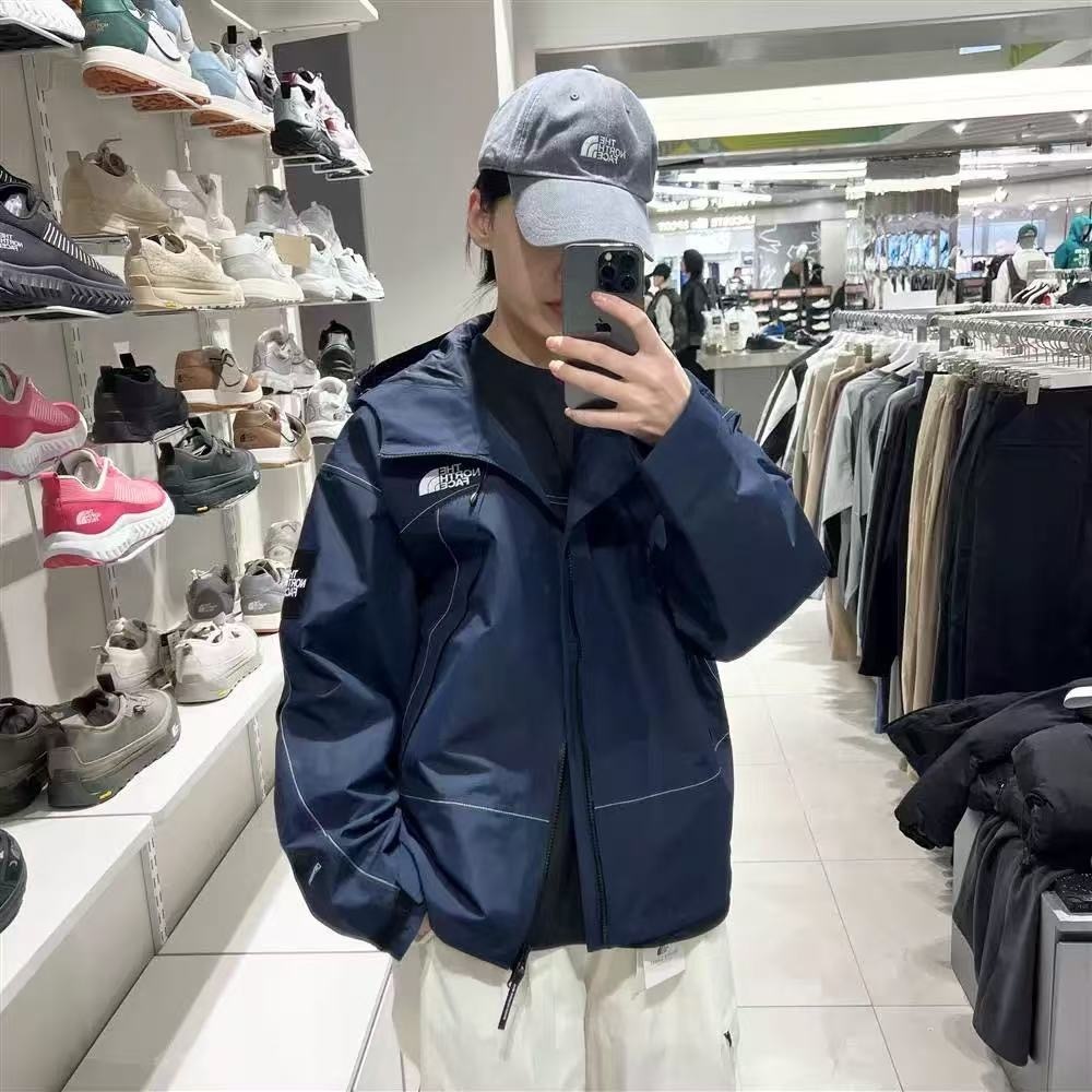 GG87-1-GG87-3  THE NORTH FACE gallery