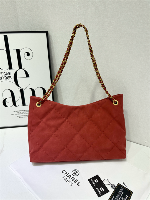 KK25-1-KK25-4   CHANEL   88623 gallery