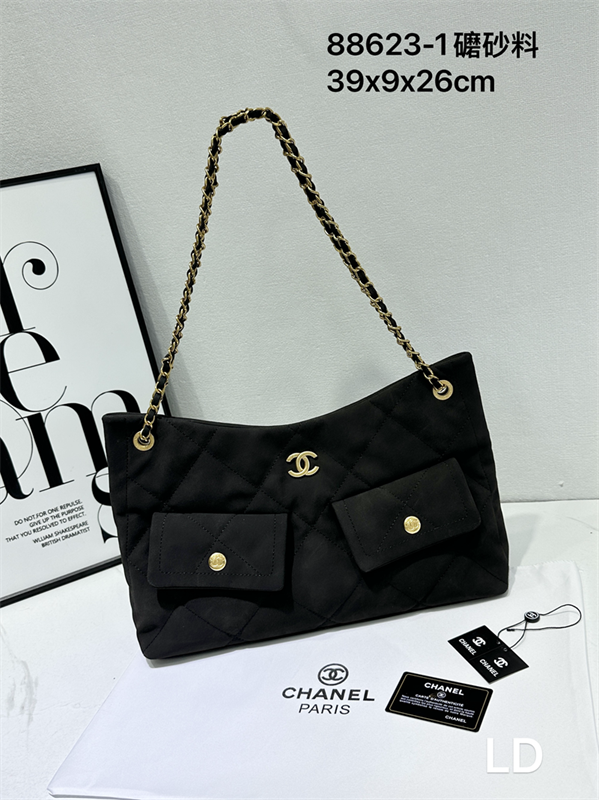 KK25-1-KK25-4   CHANEL   88623 gallery