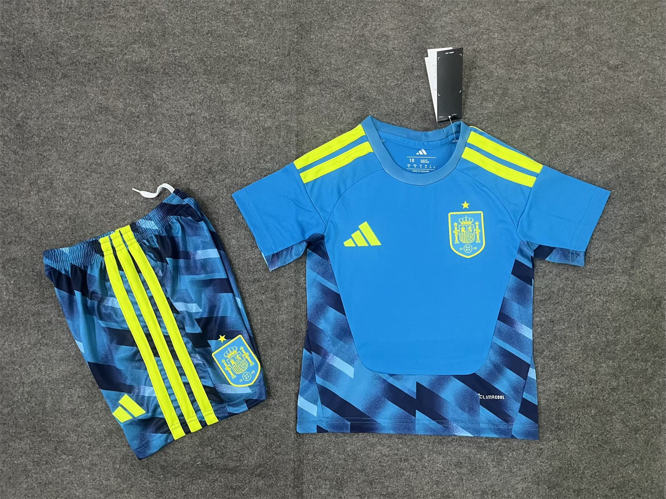 SW7-1-SW7-2   child gallery