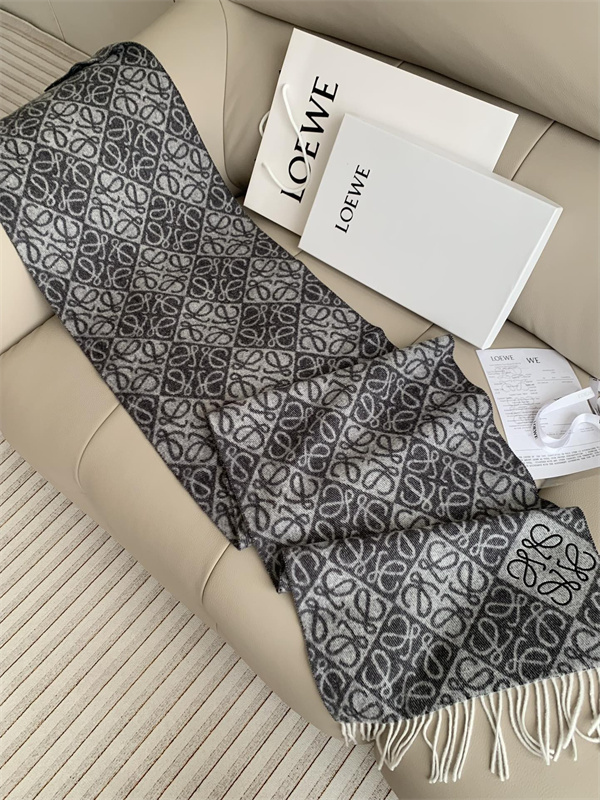 WJ7-1-WJ7-3   LOEWE gallery