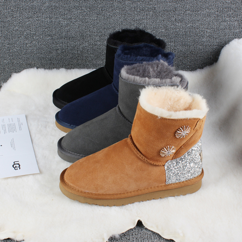 XL12-1-XL12-4   UGG   8891 gallery