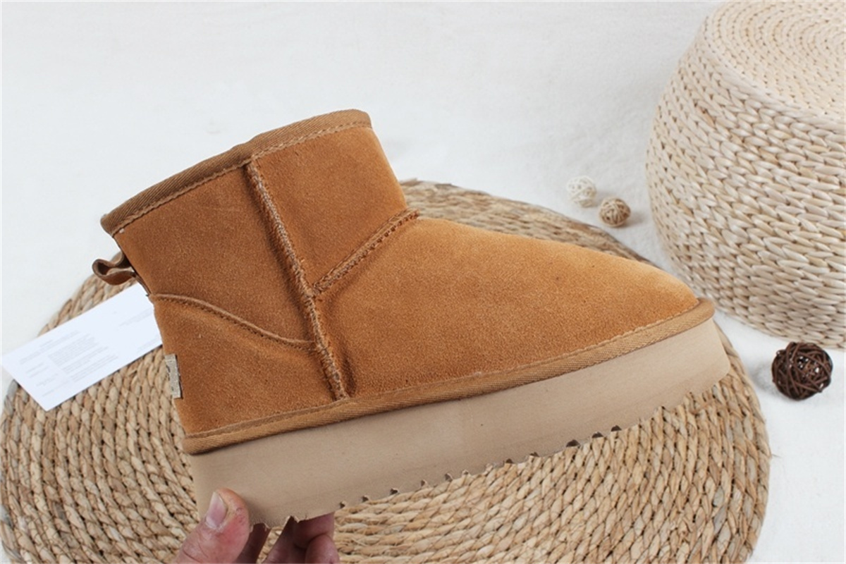 XL7-1-XL7-3   UGG  5854#100 gallery