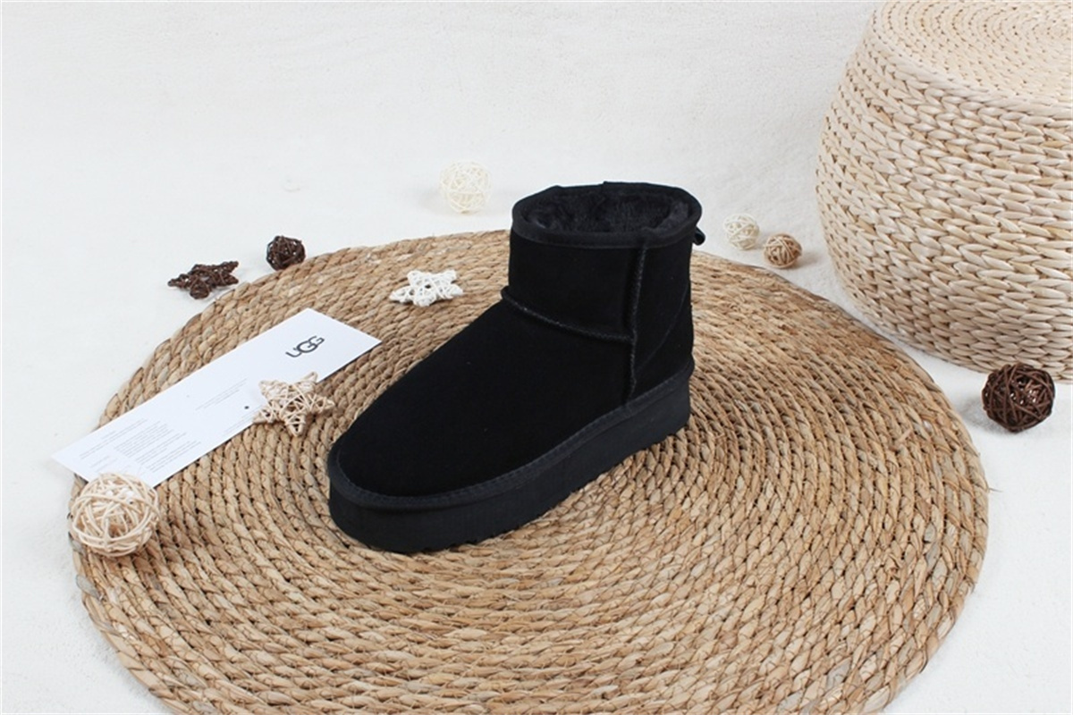 XL7-1-XL7-3   UGG  5854#100 gallery