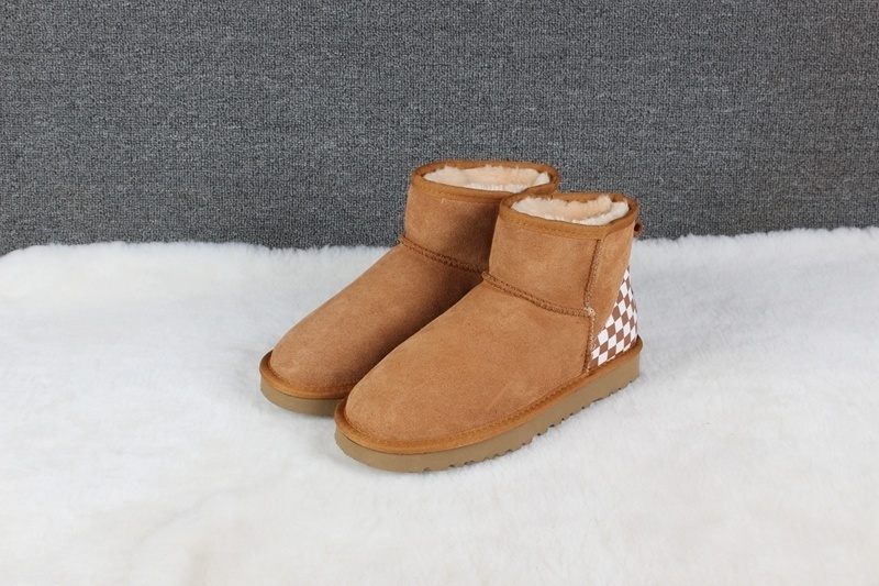 XL9-1-XL9-2 UGG 5854#80  shoe gallery