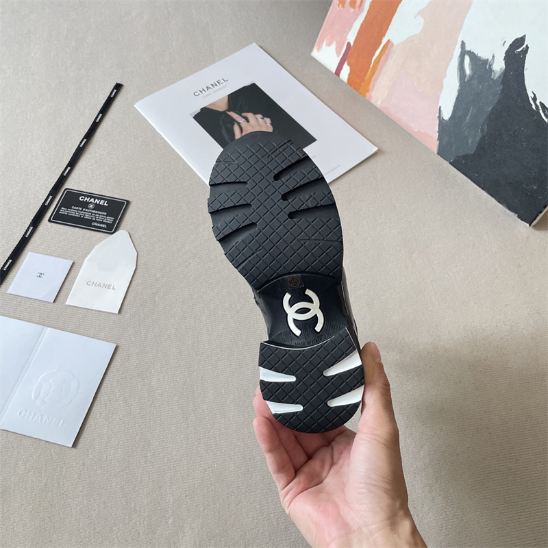 XZ2-1-XZ2-2   CHANEL  shoe gallery