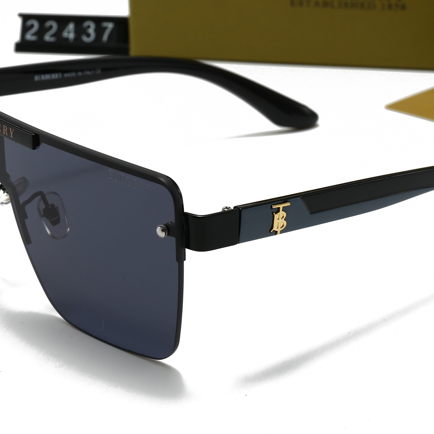 $14.99 Burberry X5865 gallery