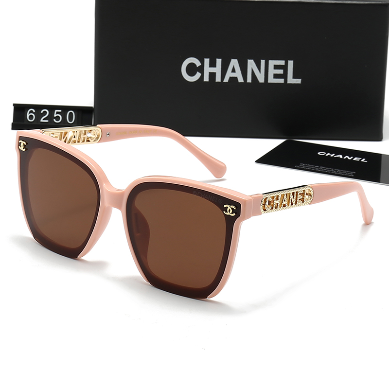$14.99 Chanel X5923 gallery