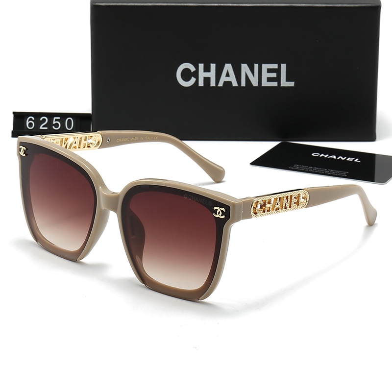 $14.99 Chanel X5923 gallery
