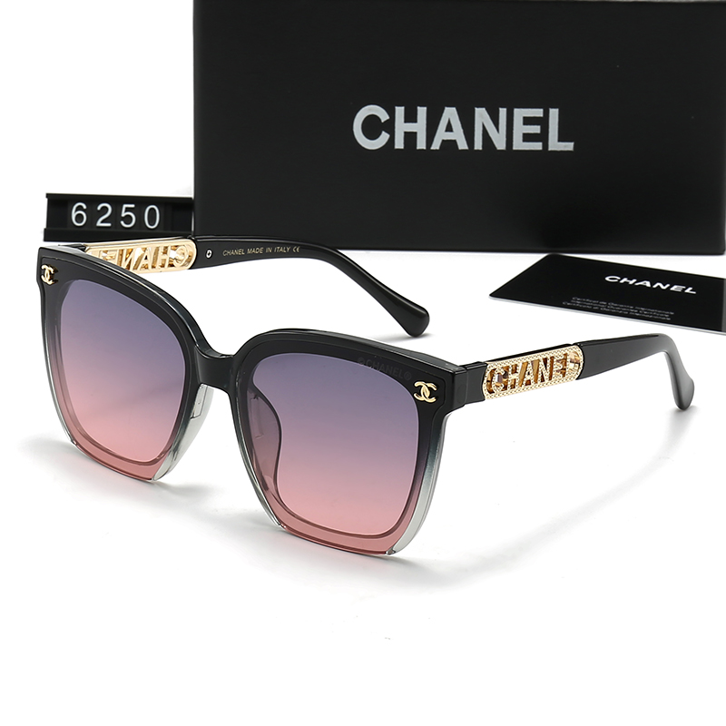 $14.99 Chanel X5923 gallery