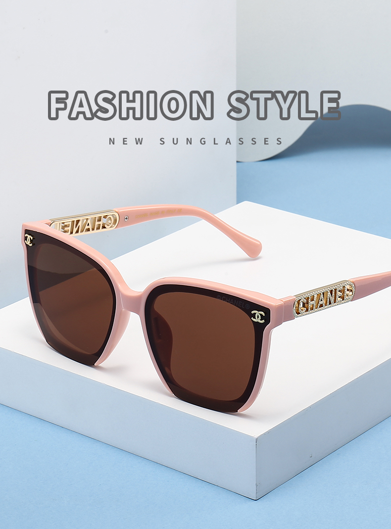 $14.99 Chanel X5923 gallery