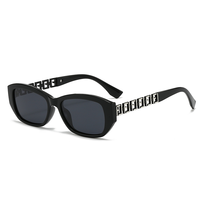 $14.99 Fendi X5940 gallery