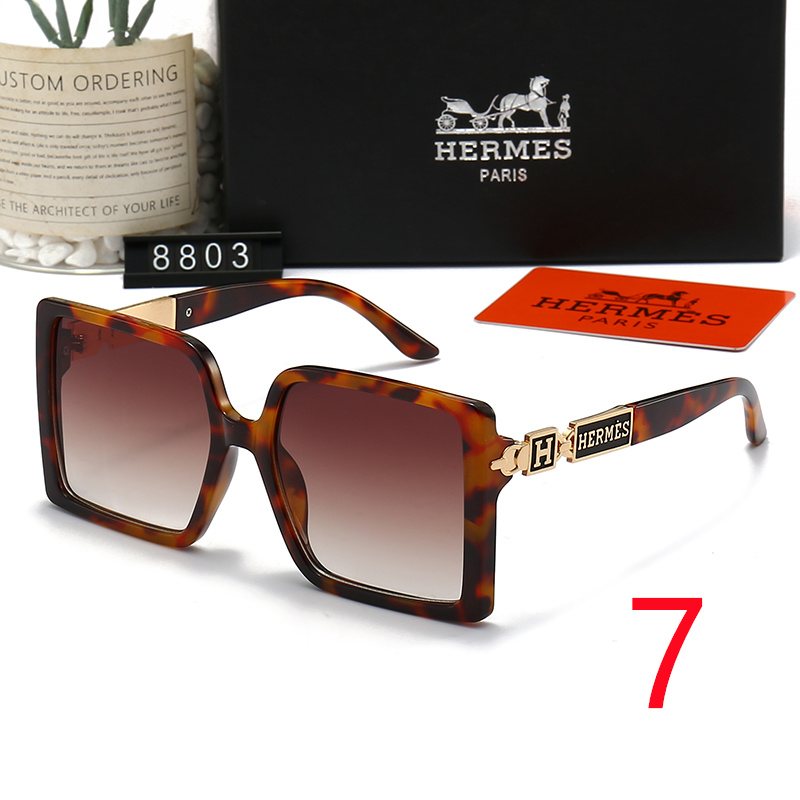 $14.99 Hermès X5902 gallery