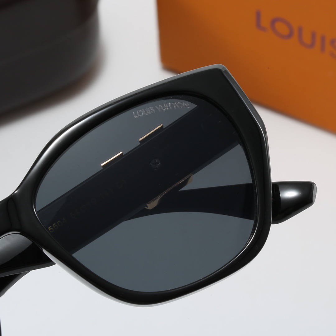 $14.99 LV X3187 gallery