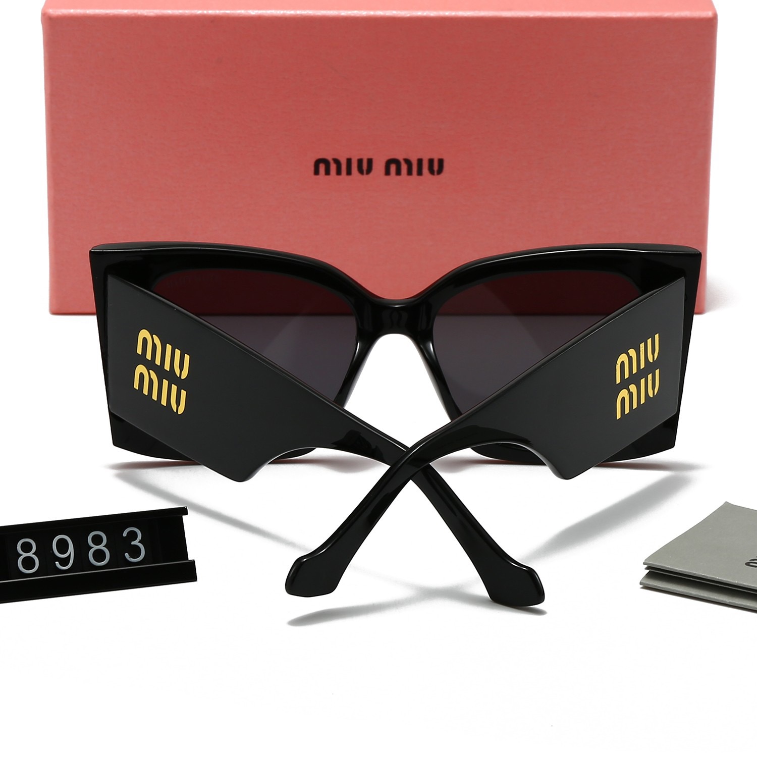 $14.99 MIUMIU X5869 gallery