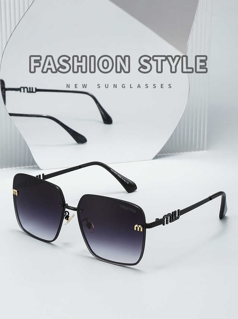 $14.99 MIUMIU X5920 gallery