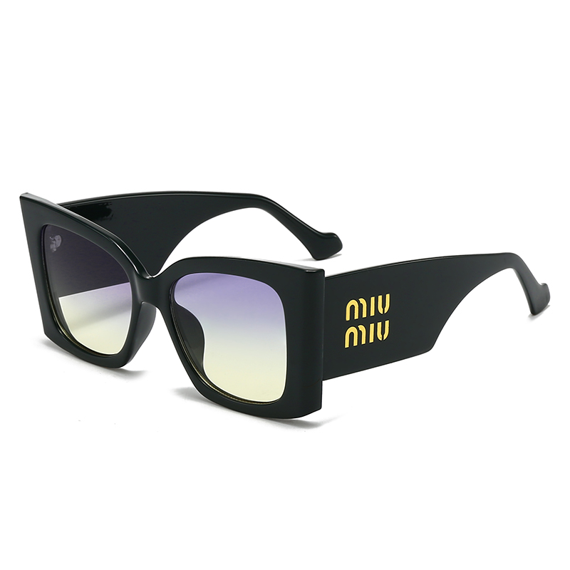 $14.99 MIUMIU X5937 gallery