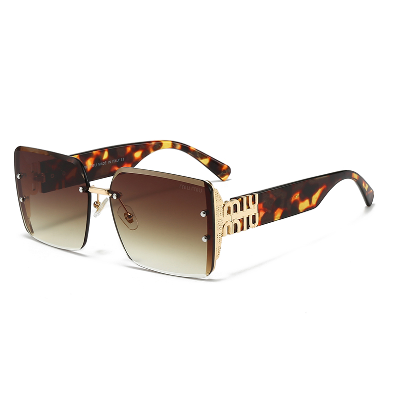 $14.99 MIUMIU X5939 gallery