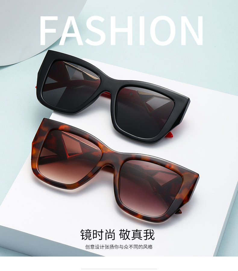 $14.99 PRADA X5900 gallery