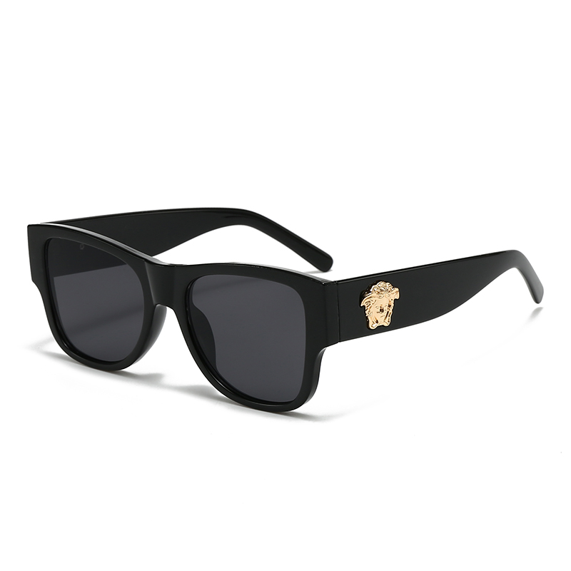 $14.99 Versace X5938 gallery
