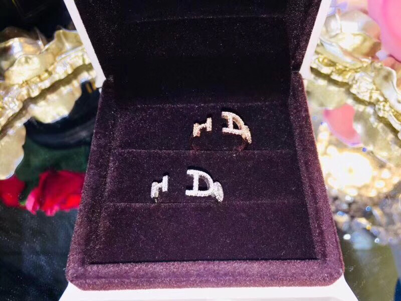 $14.99-DIOR-X6382 gallery