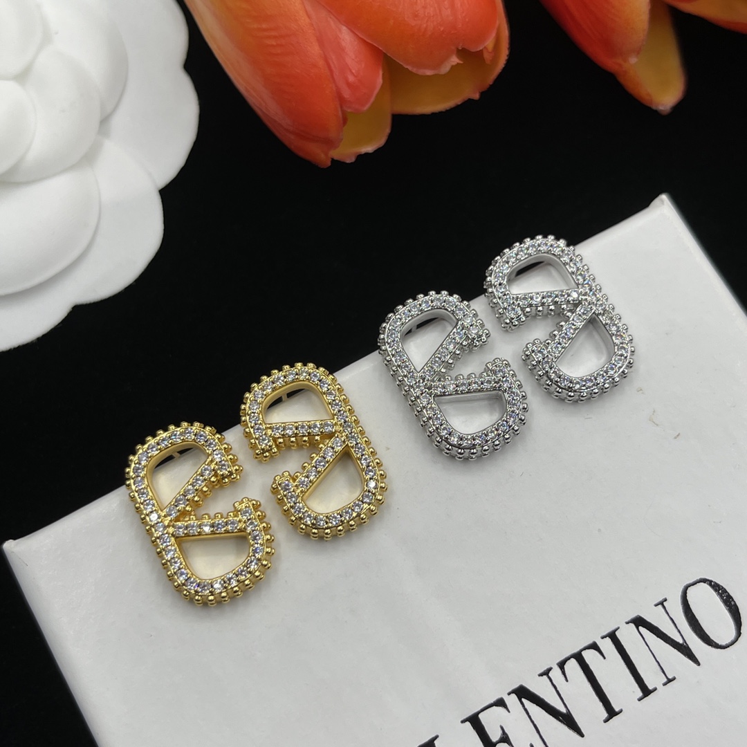 $14.99-Valentino-X6364 gallery