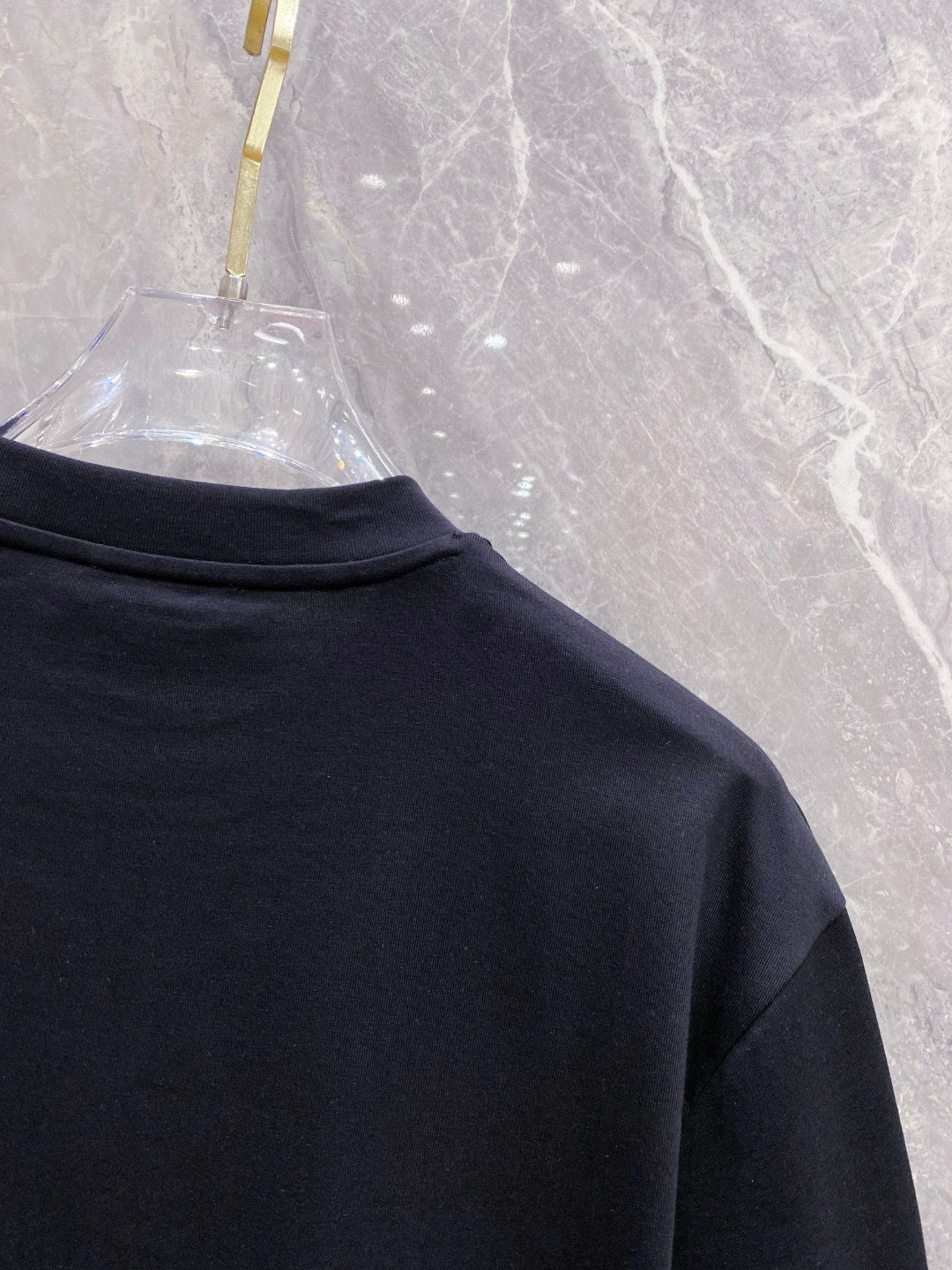 $15.99 LOEWE X5876 gallery
