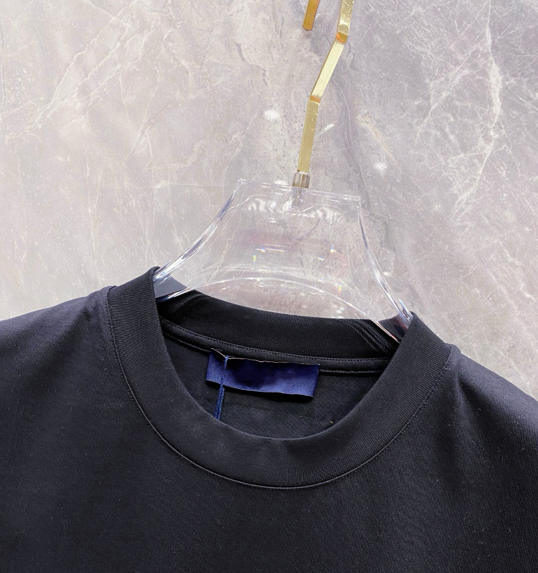 $15.99 LOEWE X5876 gallery