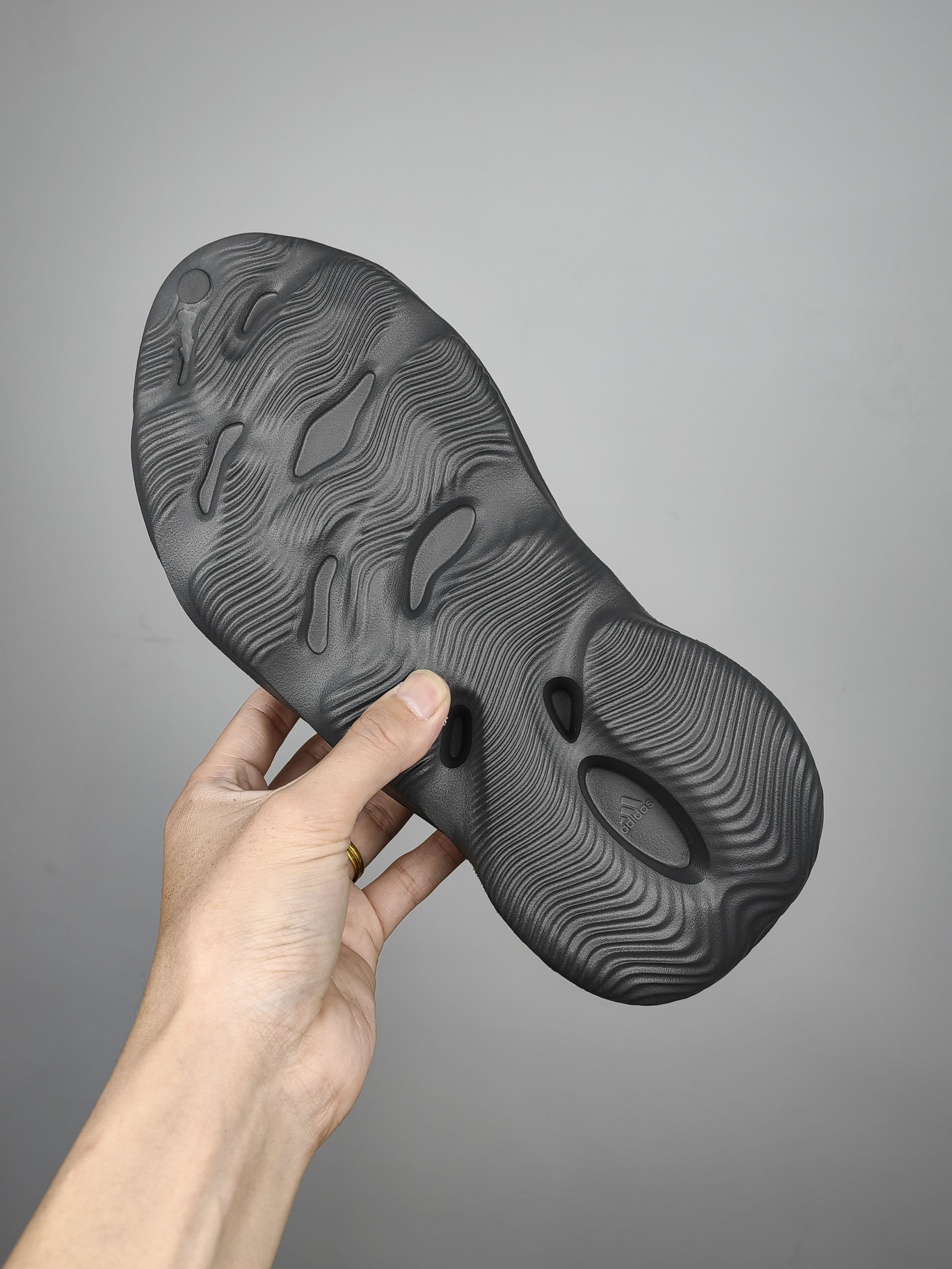 $15.99 YEEZY FORM X5341 gallery