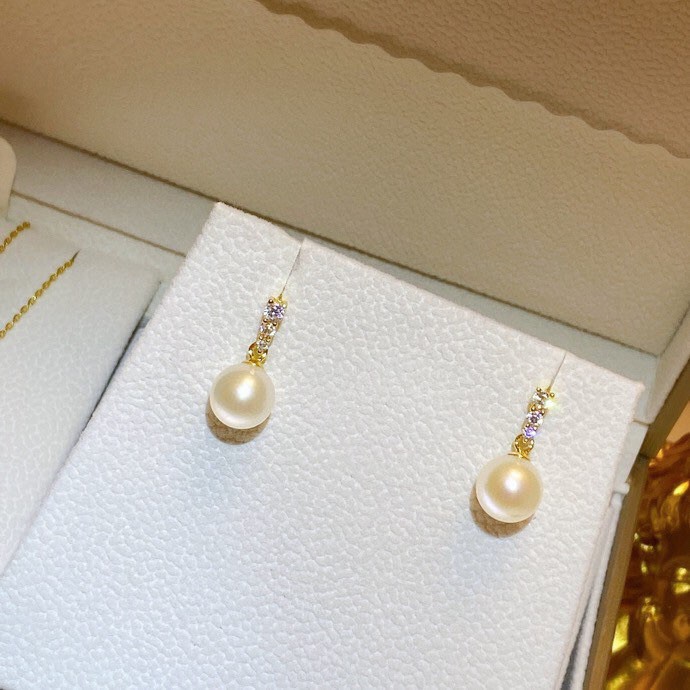 $18.99-TASAKI-X6346 gallery
