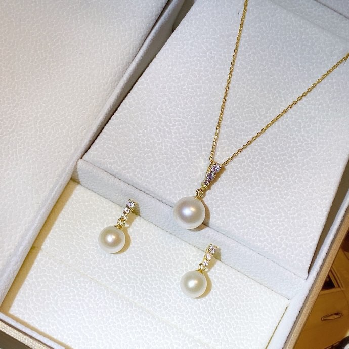 $18.99-TASAKI-X6346 gallery