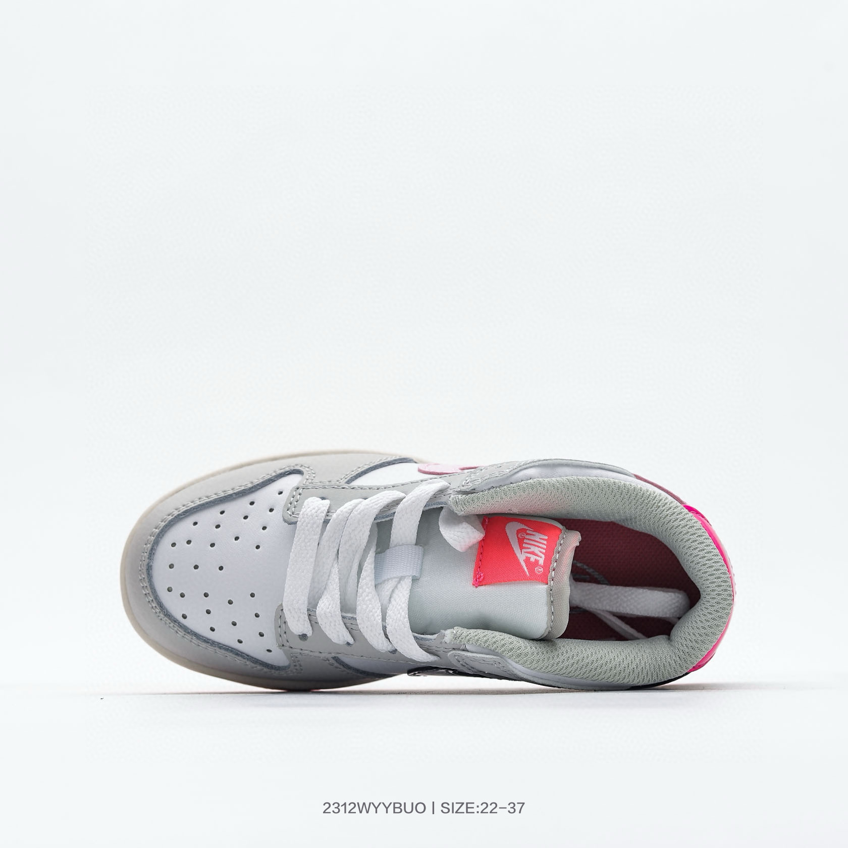 $19.99 Nike dunk SB sneakers X5854 gallery