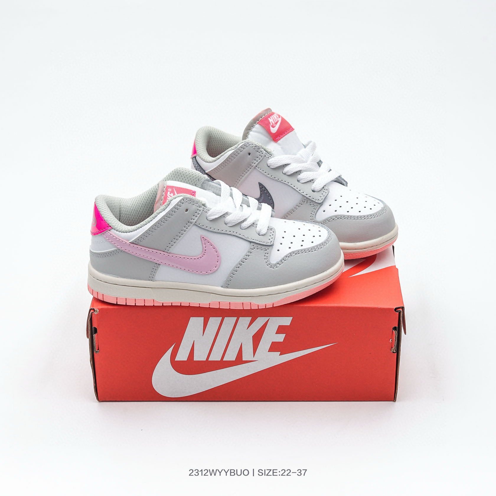 $19.99 Nike dunk SB sneakers X5854 gallery