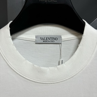 $19.99 Valentino X5961 gallery