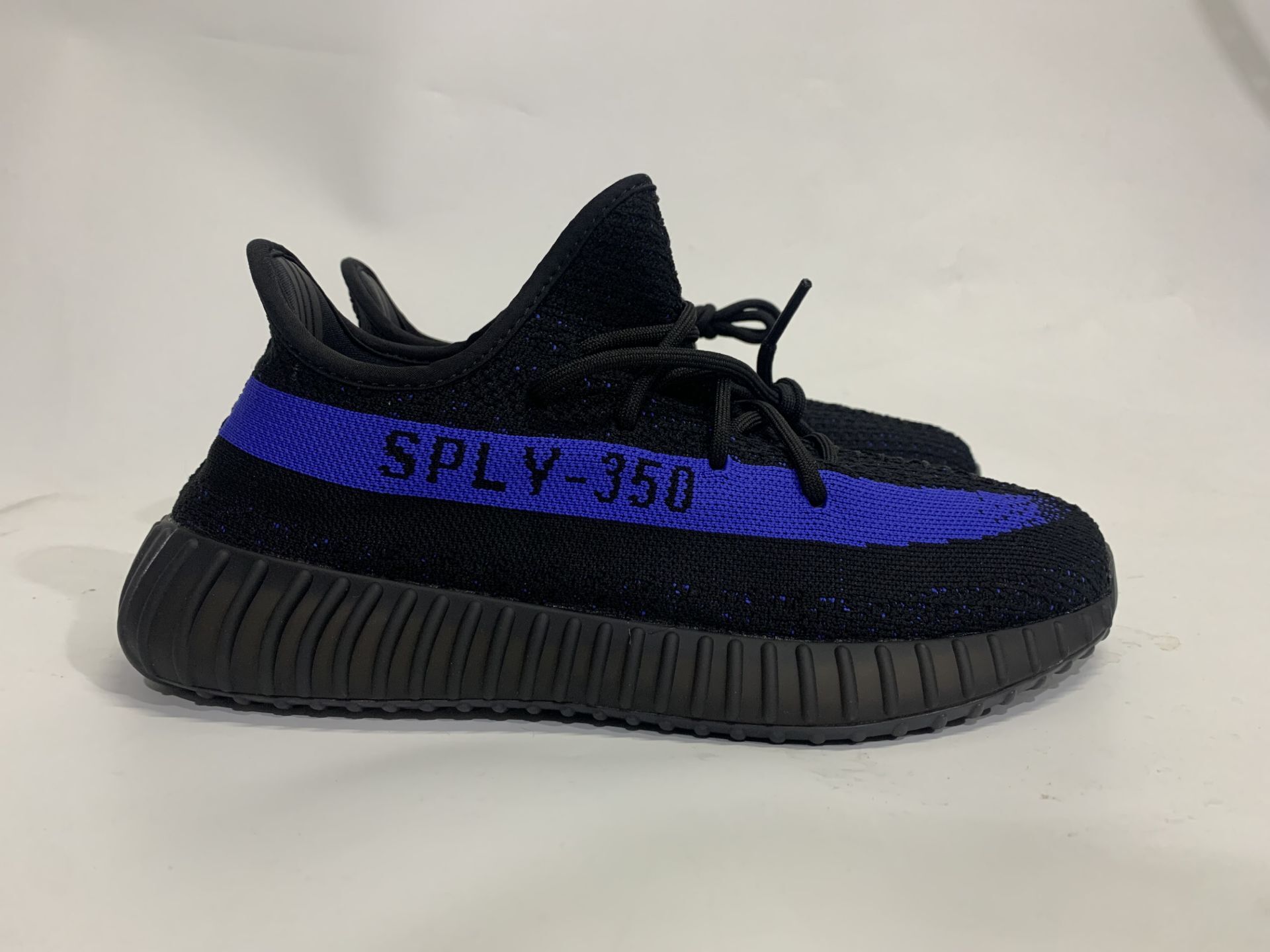 $21.99-adidas-yeezy-350v2-X5338 gallery