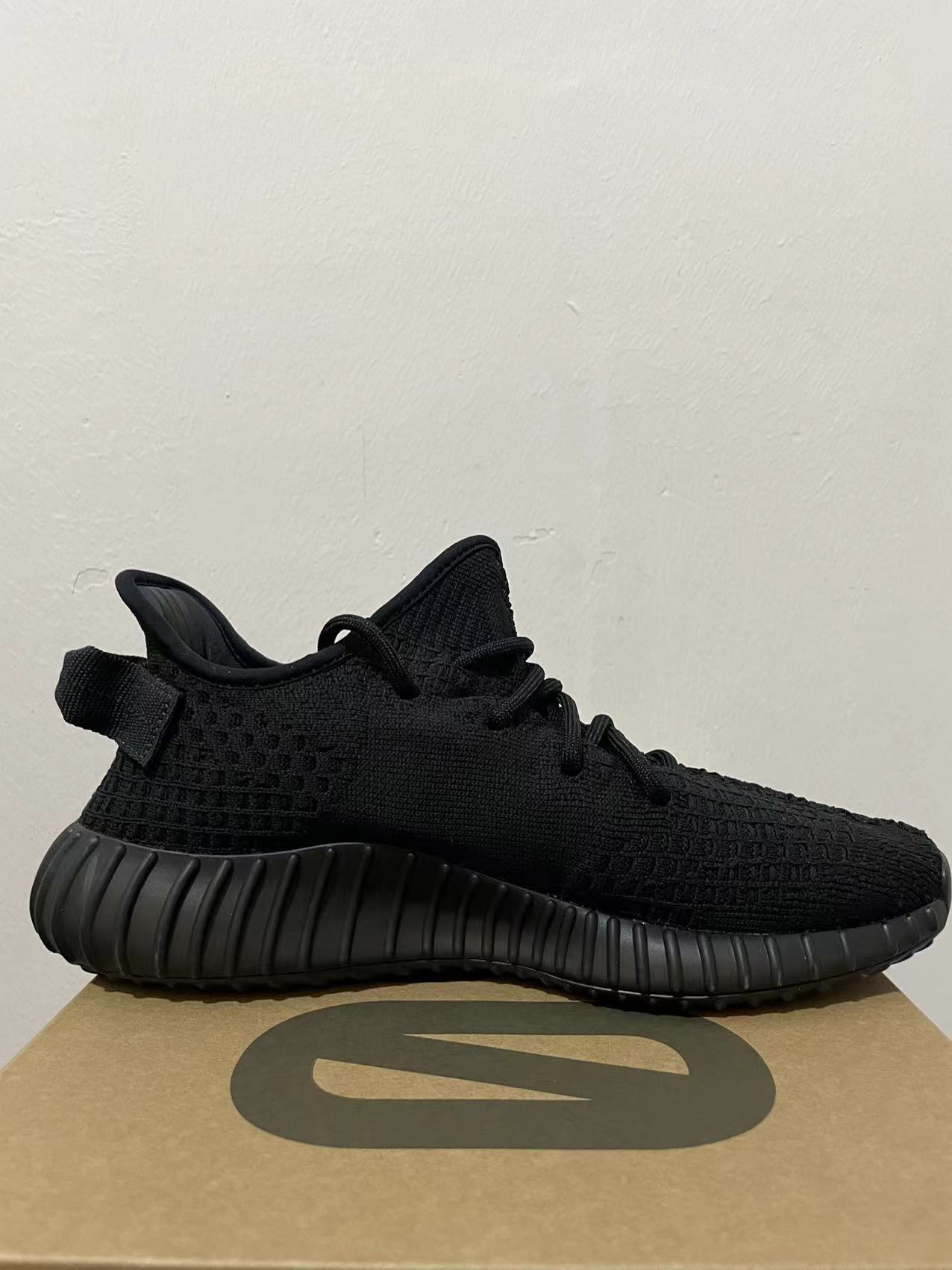 $21.99-adidas-yeezy-350v2-X5338 gallery
