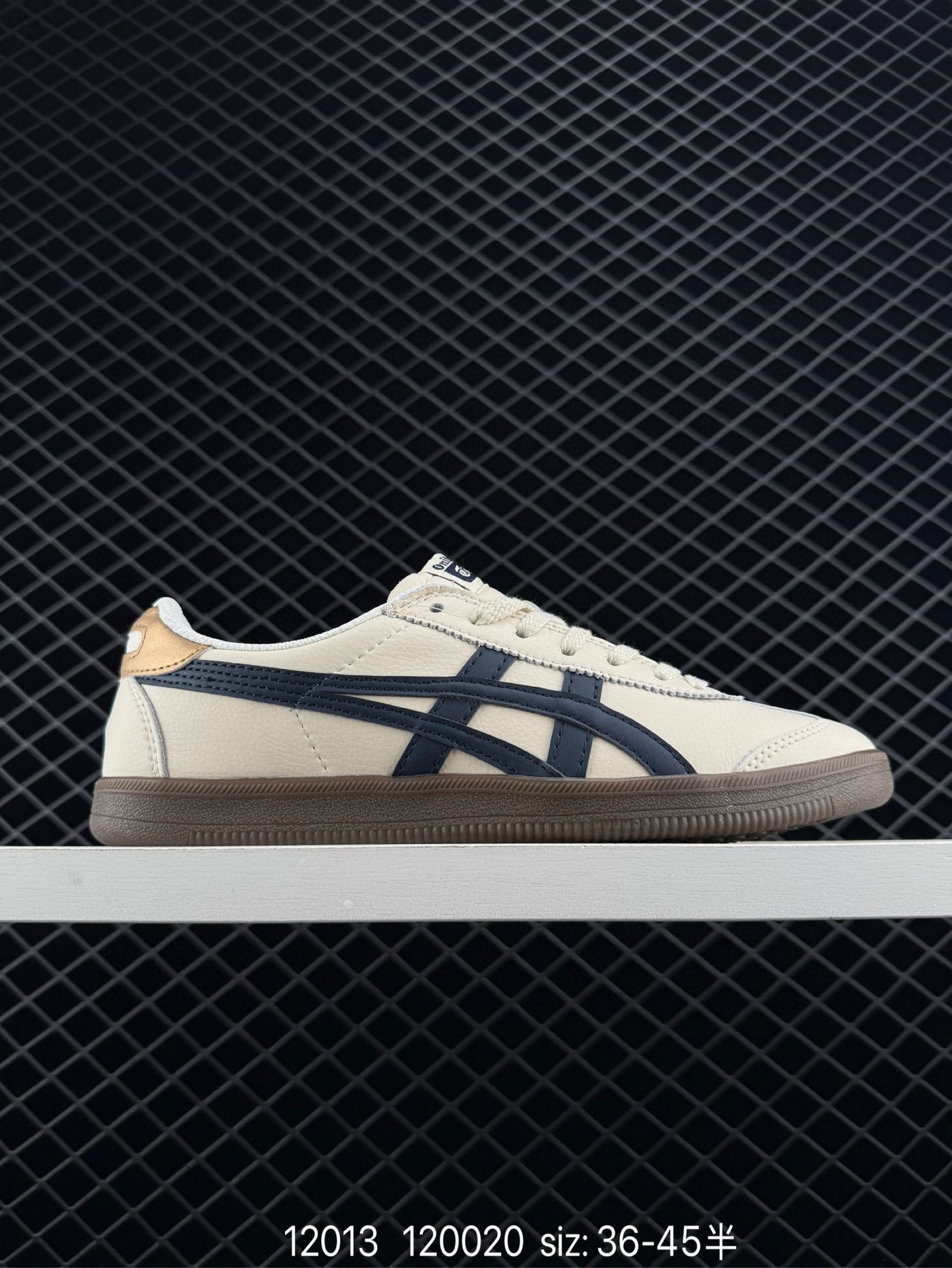 $24.99 Asics Japan S X2528 gallery