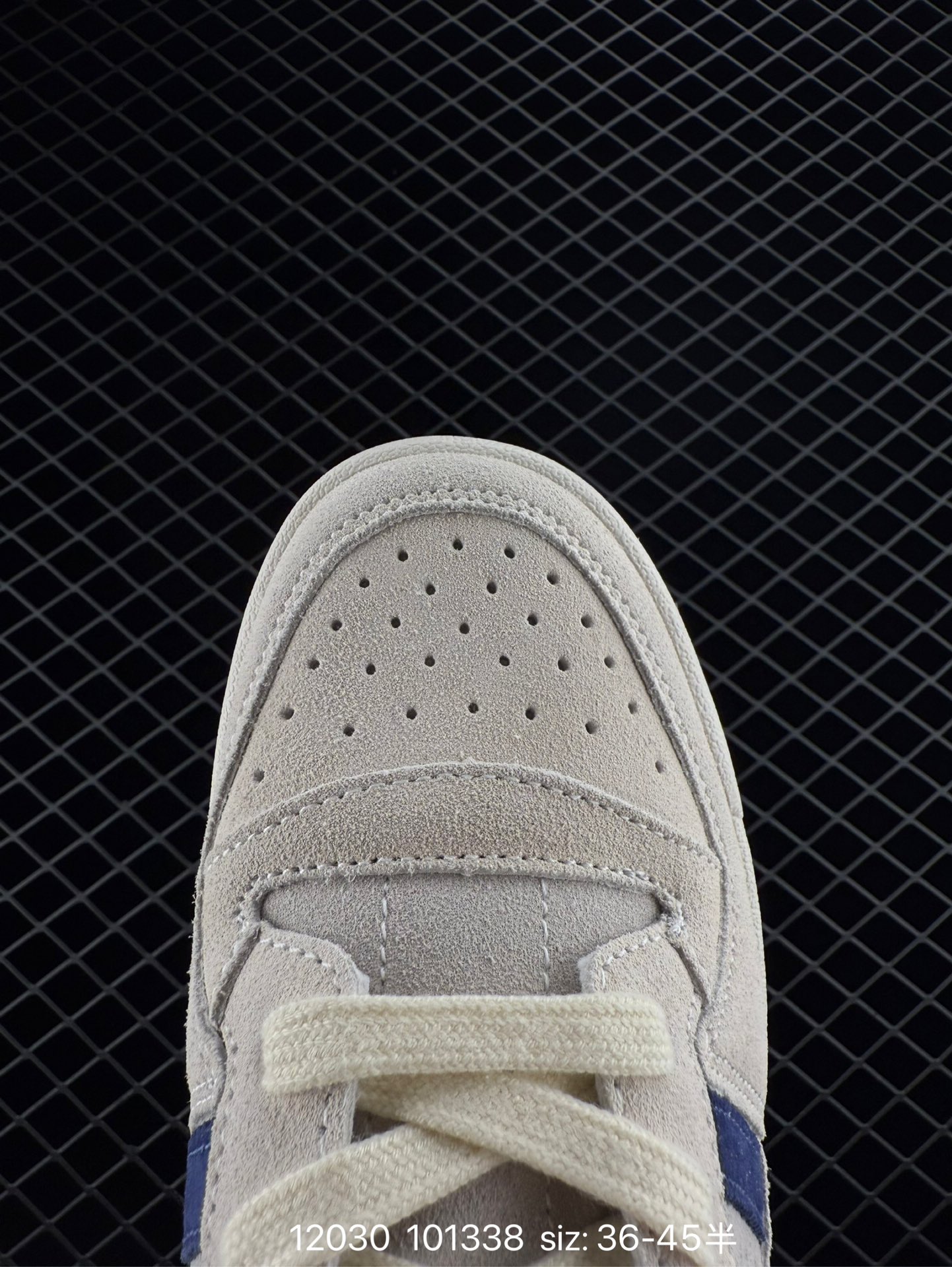 $26.99 ADIDAS FORUM EXHIBIT LOW X2551 gallery