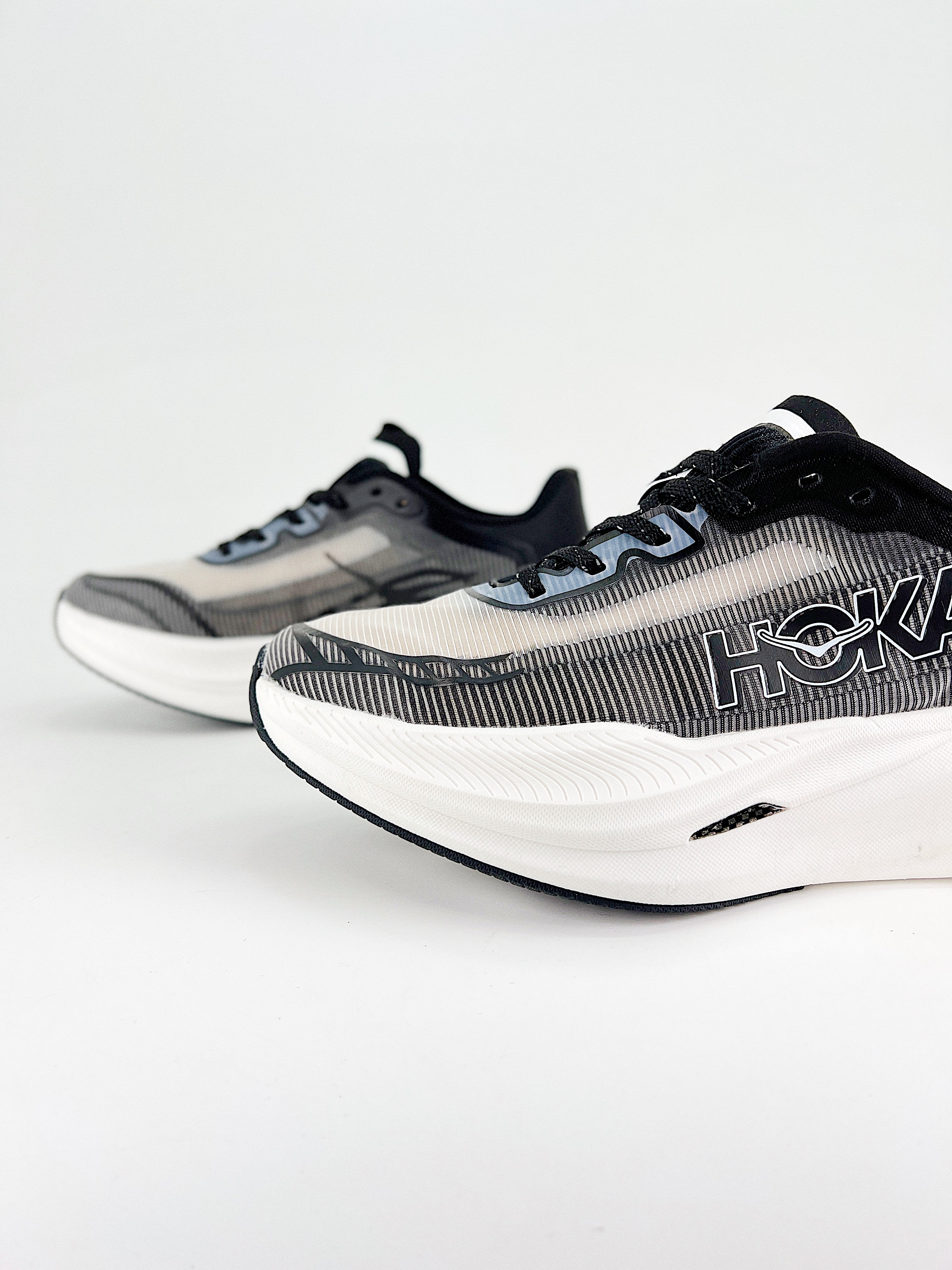 $26.99 HOKA U CIELO X1 2.0X5855 gallery