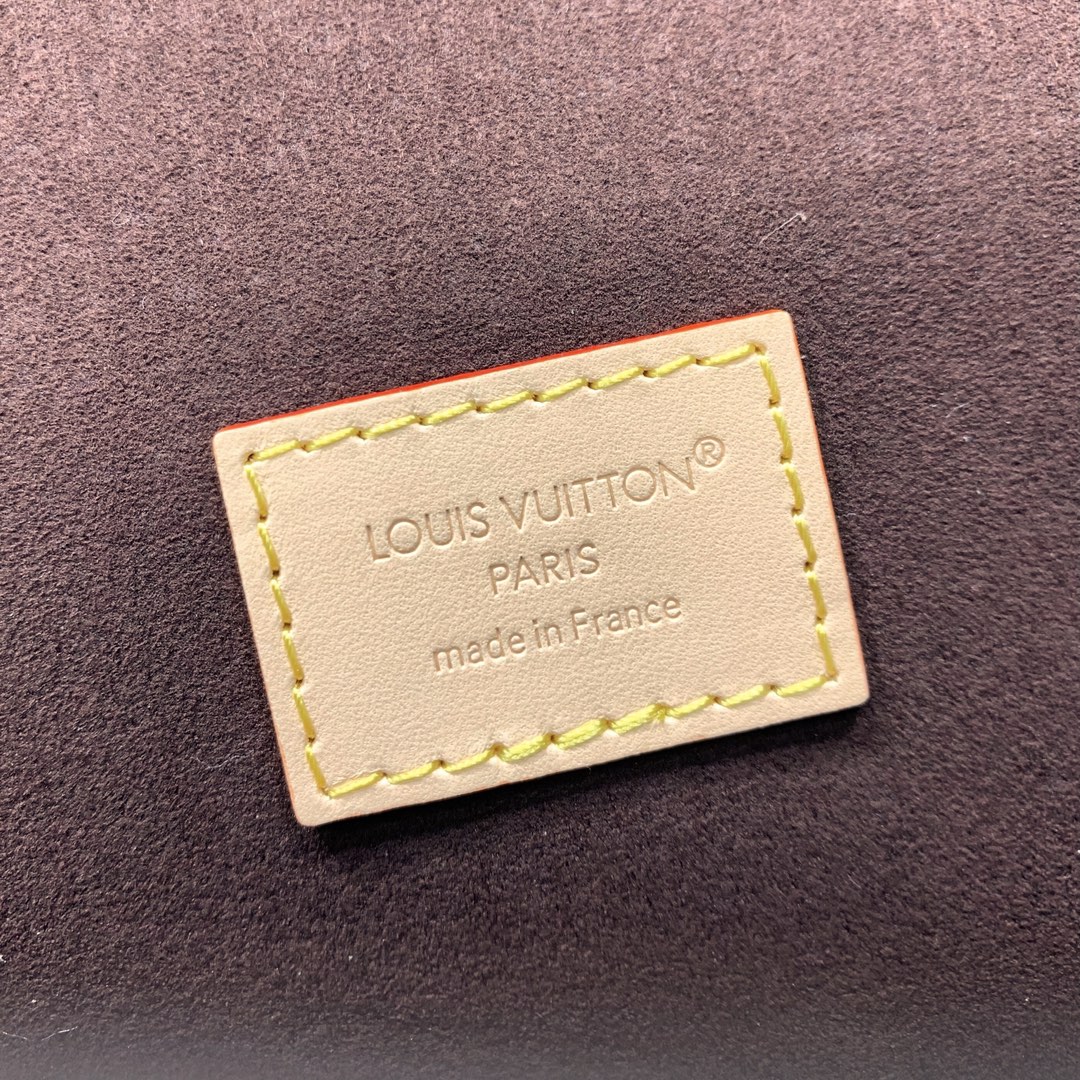 $26.99 LV M13566 X2463 gallery