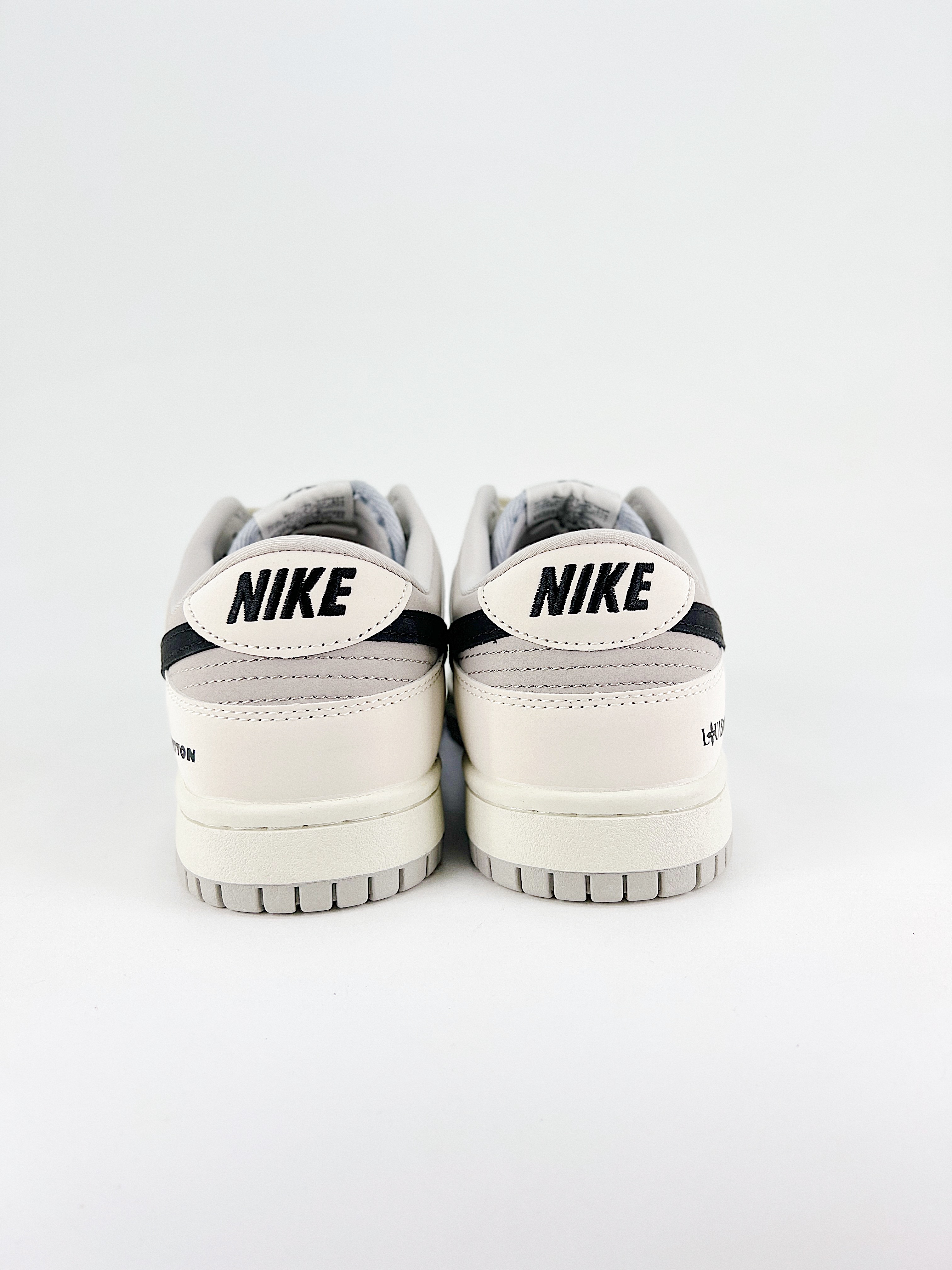 $26.99 NIKE DUNK SB LOW X5860 gallery