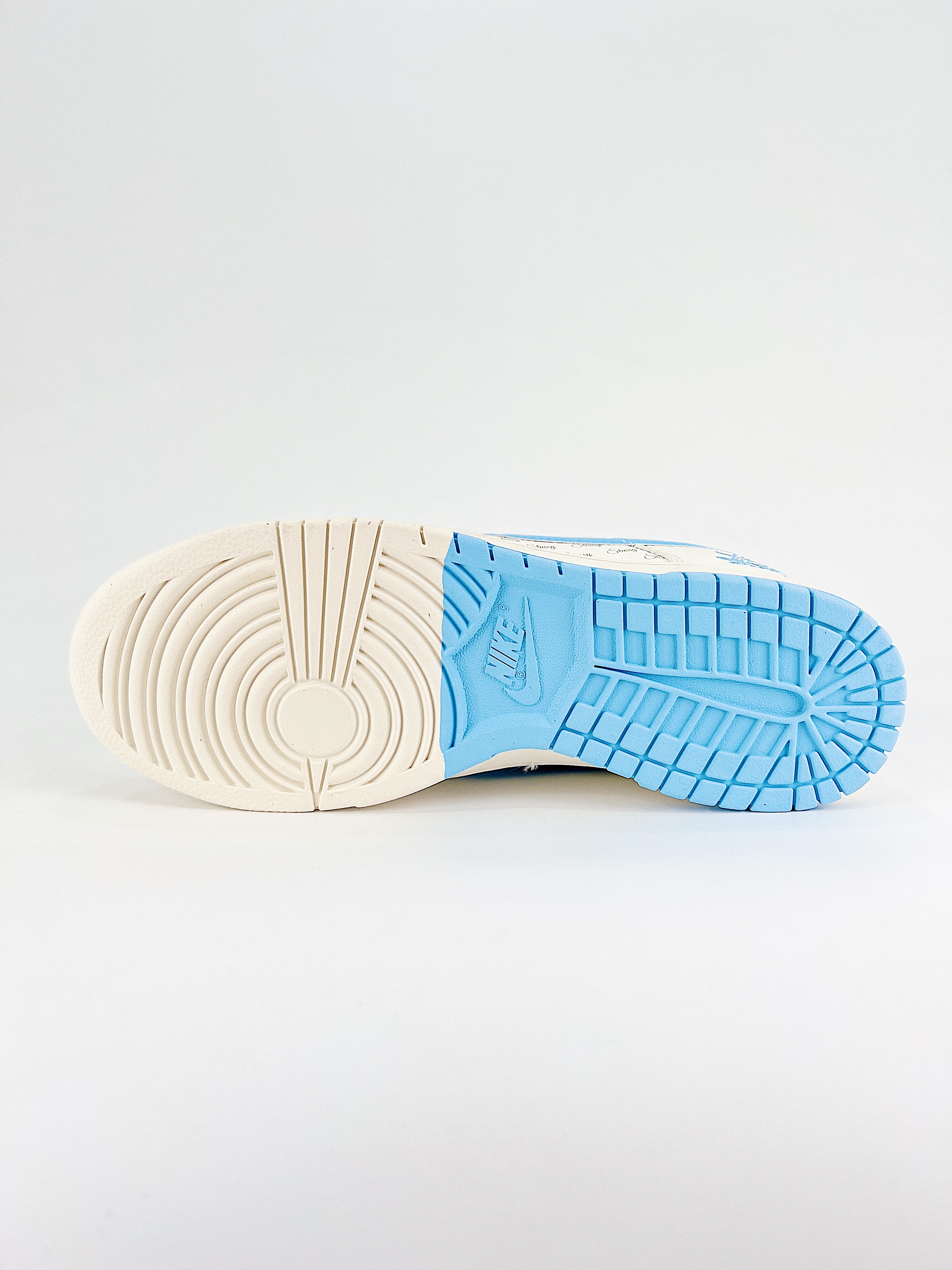 $26.99 NIKE DUNK SB LOW X5860 gallery