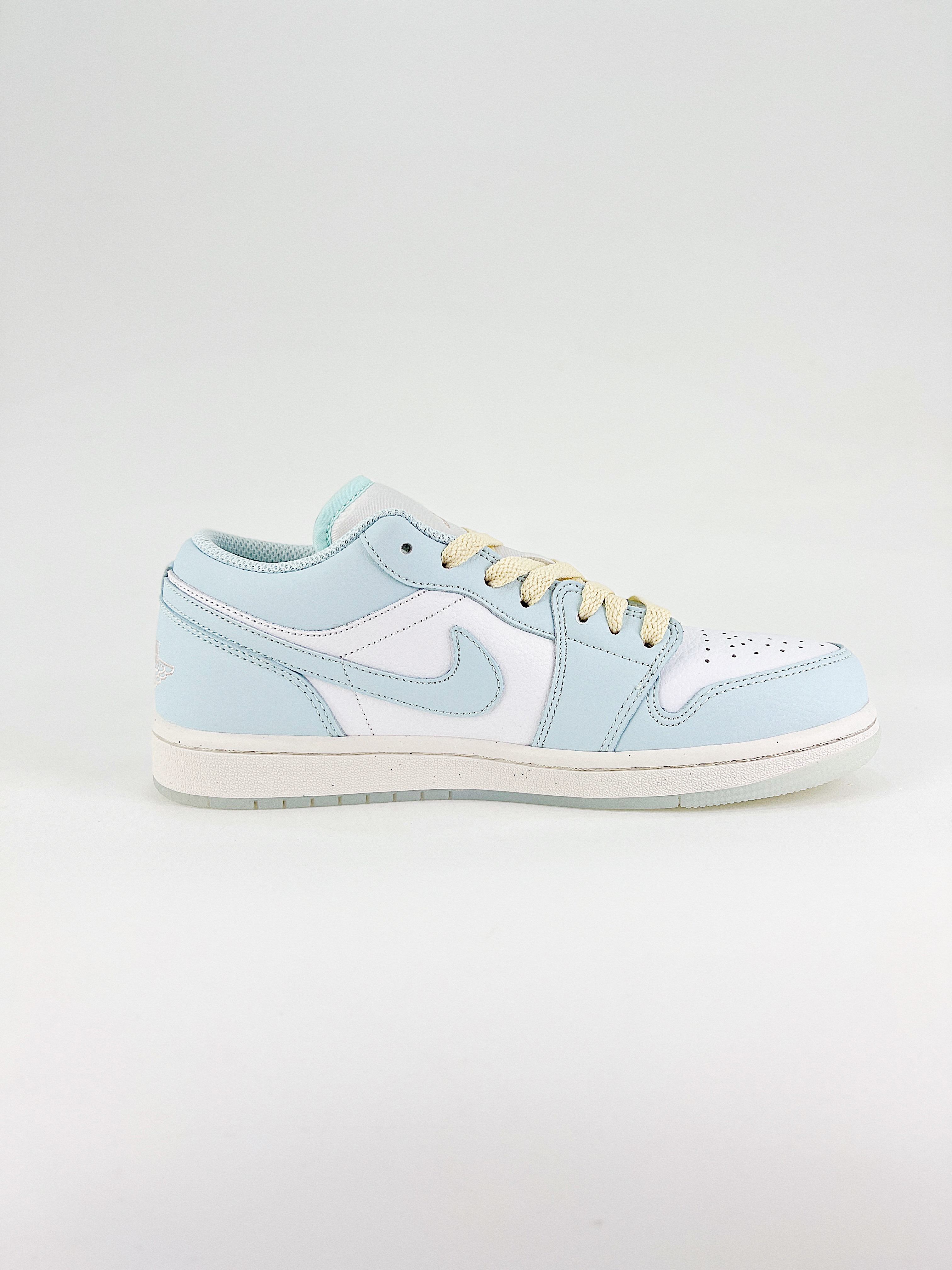 $26.99 Nike Air Jordan1 Low AJ x5857 gallery
