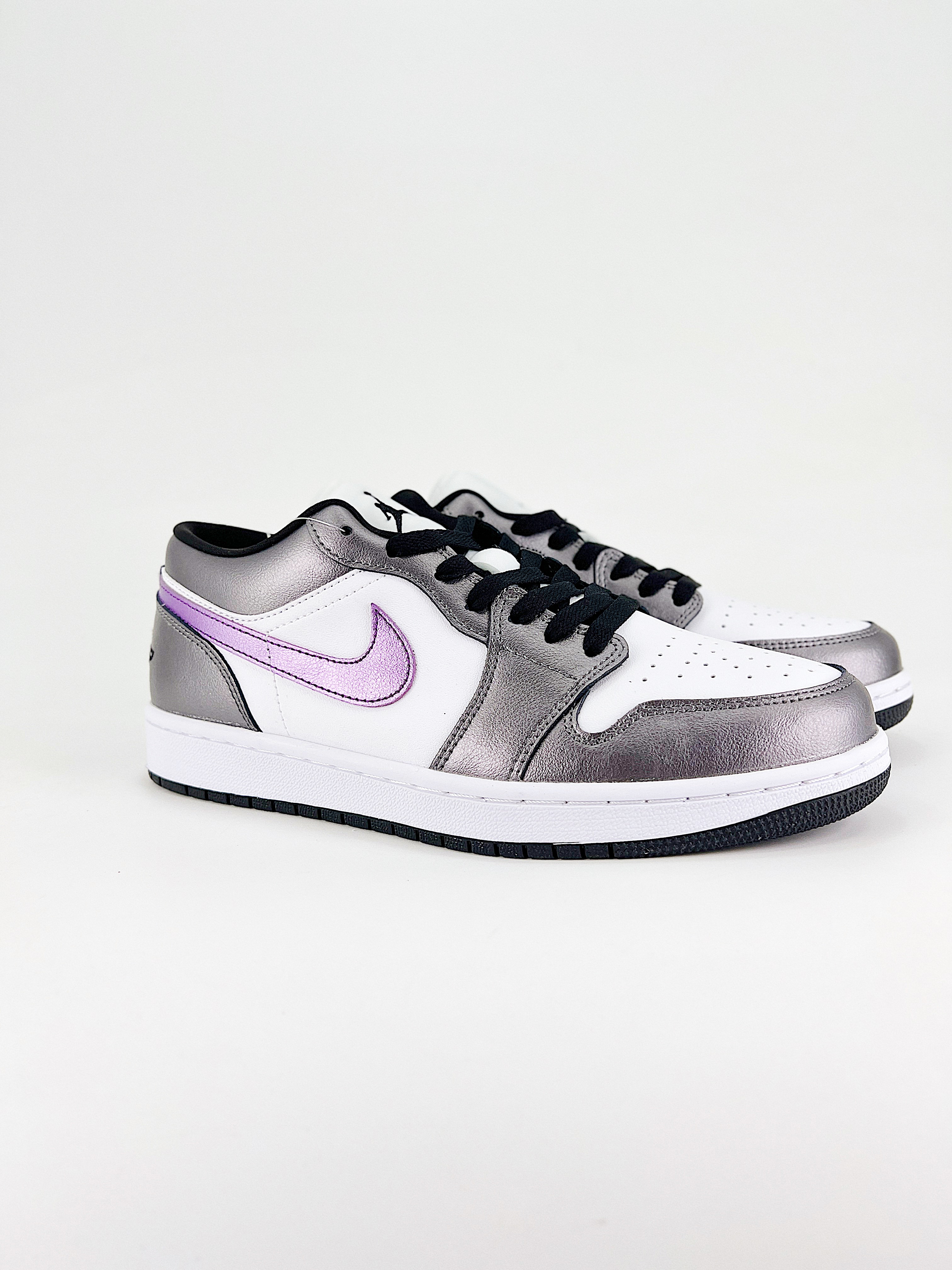 $26.99 Nike Air Jordan1 Low AJ x5857 gallery