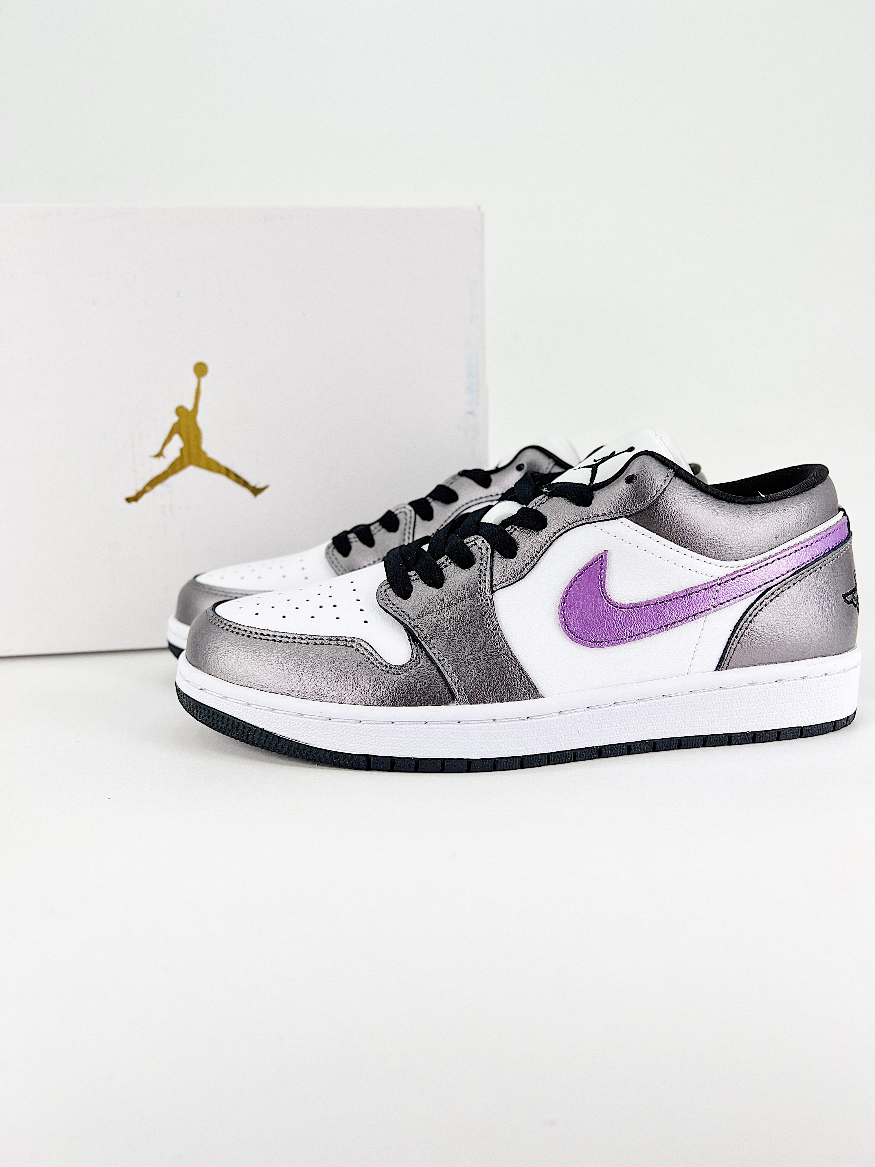 $26.99 Nike Air Jordan1 Low AJ x5857 gallery